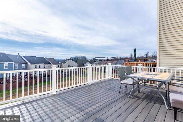 12729 HUNTERBROOK DR, Woodbridge, VA 22192