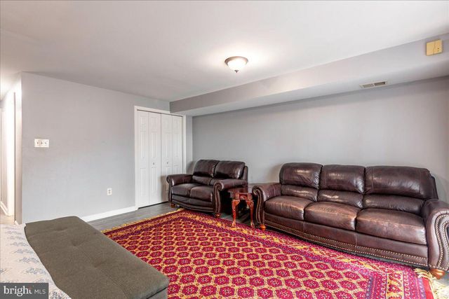 12729 HUNTERBROOK DR, Woodbridge, VA 22192