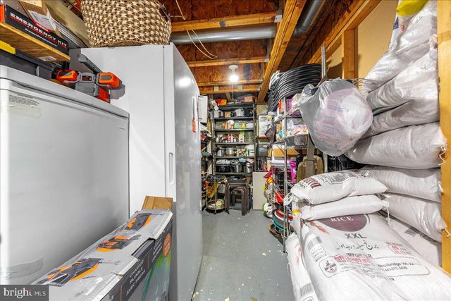 12729 HUNTERBROOK DR, Woodbridge, VA 22192