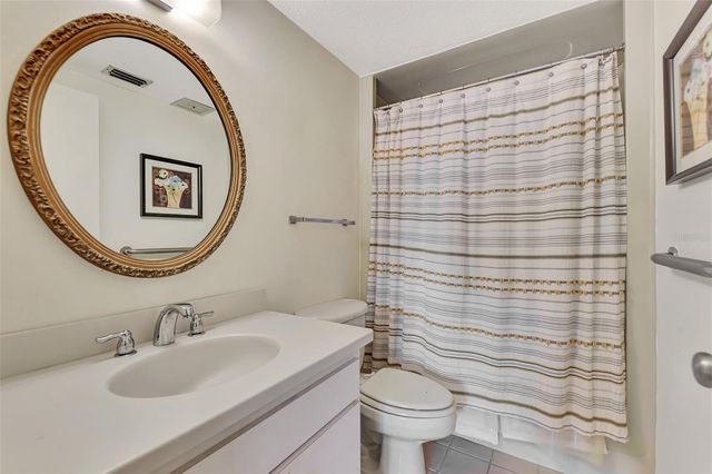 260 SANTA MARIA STREET 311, Venice, FL 34285