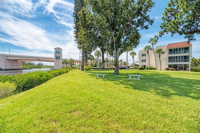 260 SANTA MARIA STREET 311, Venice, FL 34285