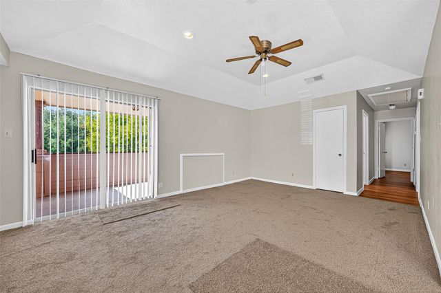11503 Nobility Drive 4 C, Houston, TX 77477