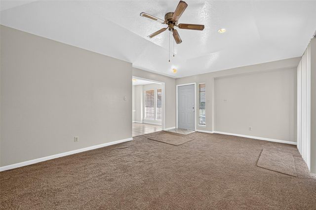 11503 Nobility Drive 4 C, Houston, TX 77477