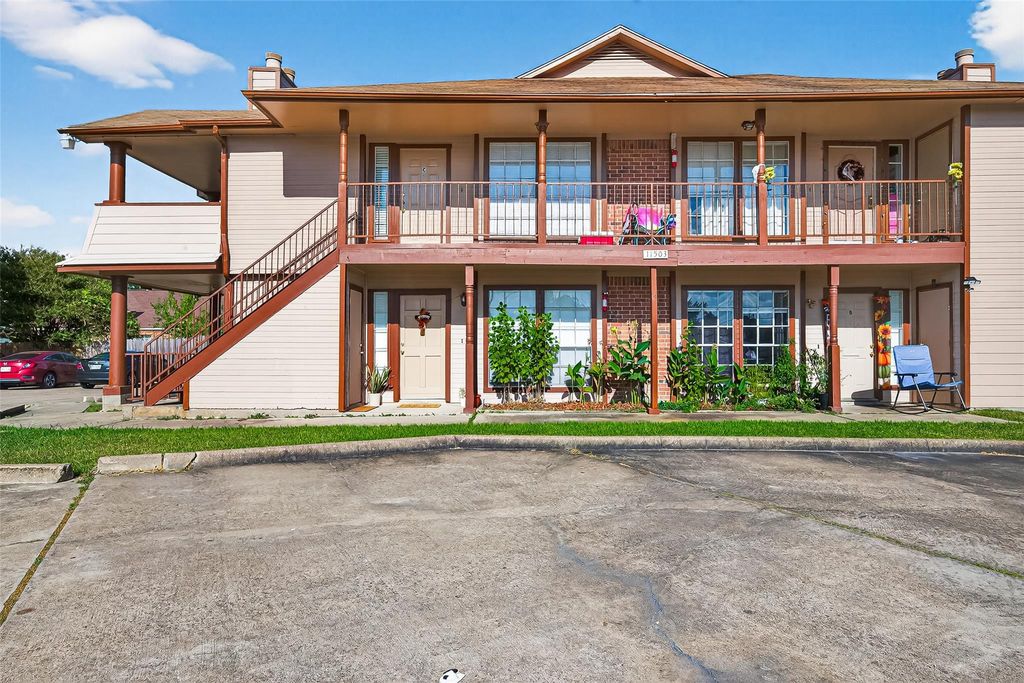 11503 Nobility Drive 4 C, Houston, TX 77477