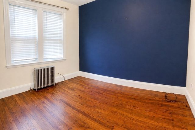 67 Cleverly Ct, Quincy, MA 02169