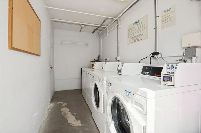 524 Orton Avenue 101, Fort Lauderdale, FL 33304