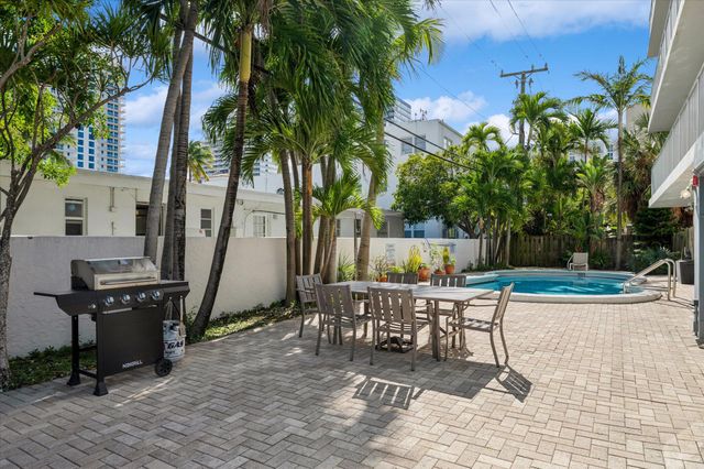 524 Orton Avenue 101, Fort Lauderdale, FL 33304