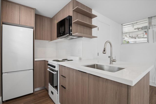 524 Orton Avenue 101, Fort Lauderdale, FL 33304