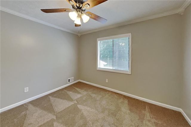904 Branford Lane NW, Lilburn, GA 30047