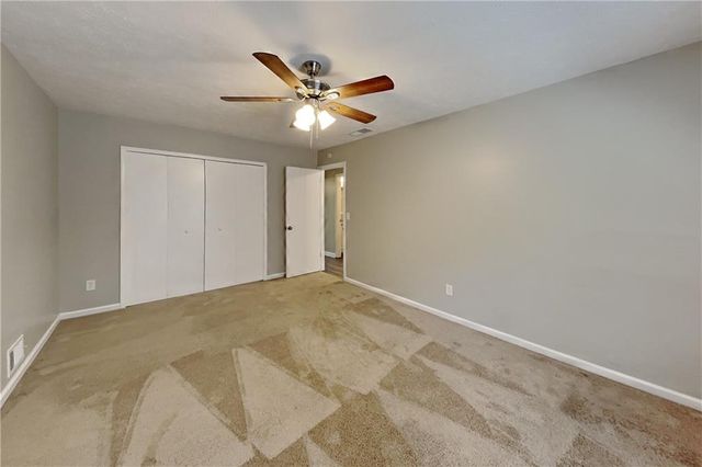 904 Branford Lane NW, Lilburn, GA 30047