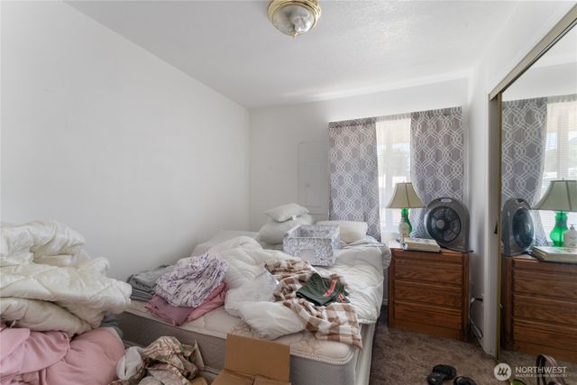 812 Banker Street, Grand Coulee, WA 99133