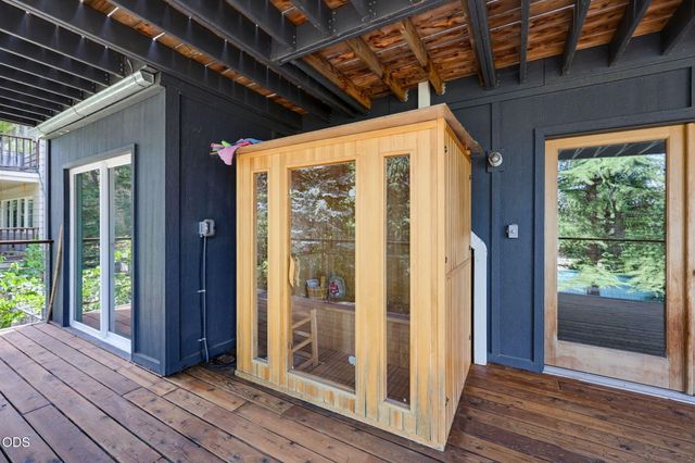 424 Courtney Street, Ashland, OR 97520