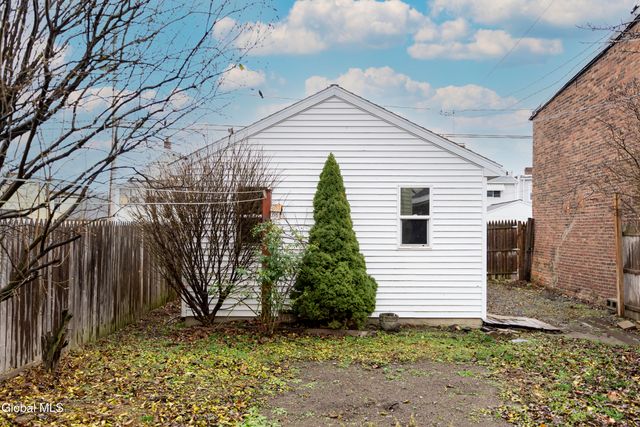 2316 4th Avenue, Watervliet, NY 12189