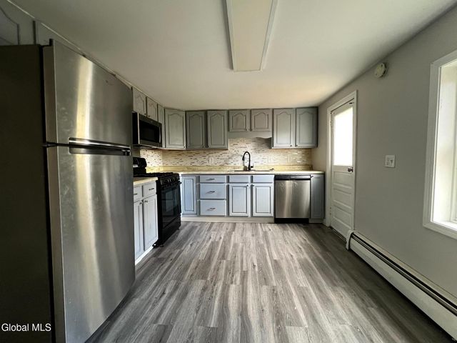 2316 4th Avenue, Watervliet, NY 12189