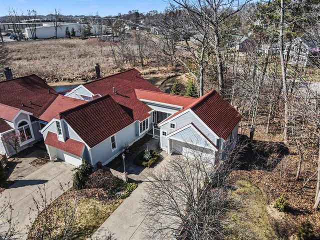 16840 Landing Drive, Spring Lake, MI 49456