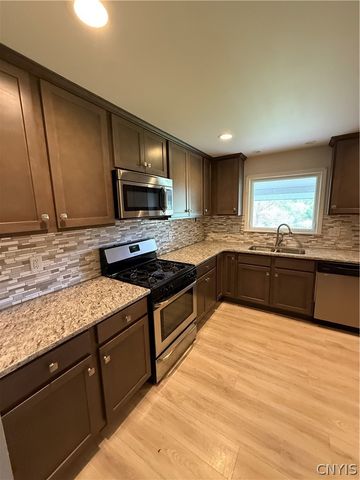 6435 Beech Road, Sennett, NY 13021