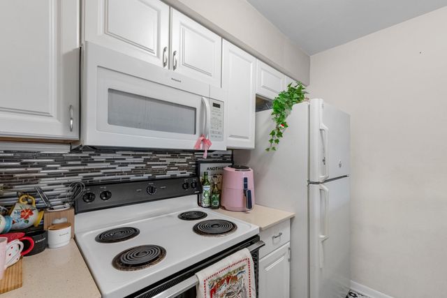 8429 Hearth Drive 23, Houston, TX 77054