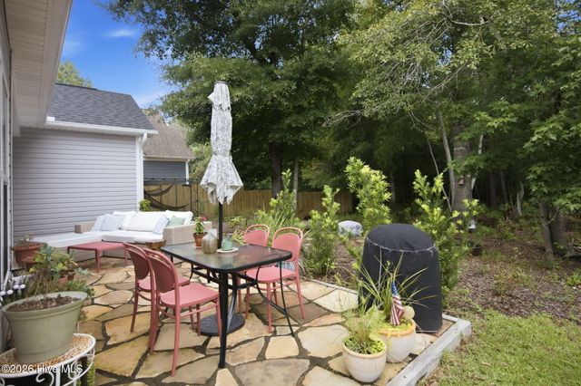 380 Southbend Court NE, Leland, NC 28451
