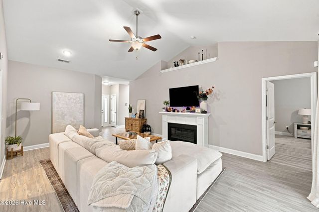 380 Southbend Court NE, Leland, NC 28451