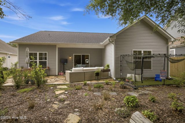 380 Southbend Court NE, Leland, NC 28451