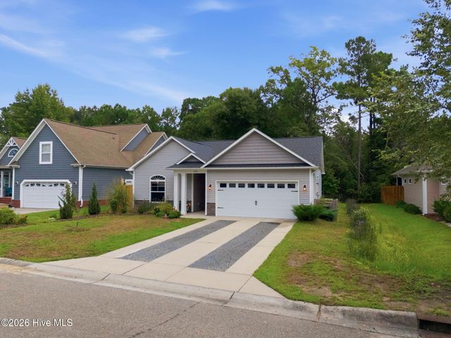 380 Southbend Court NE, Leland, NC 28451