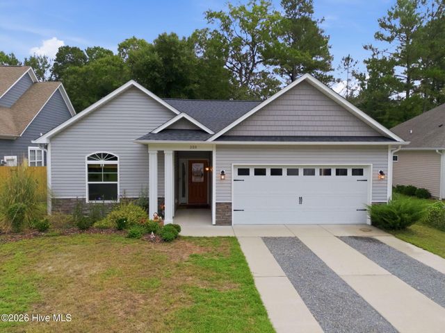 380 Southbend Court NE, Leland, NC 28451