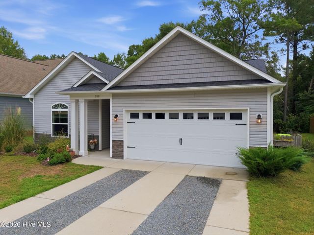 380 Southbend Court NE, Leland, NC 28451