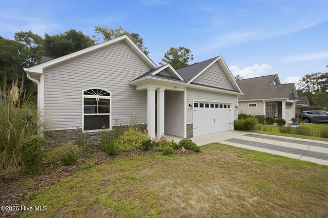 380 Southbend Court NE, Leland, NC 28451