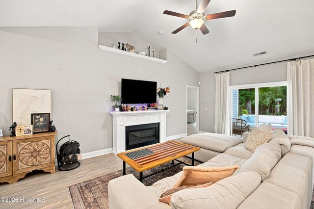 380 Southbend Court NE, Leland, NC 28451