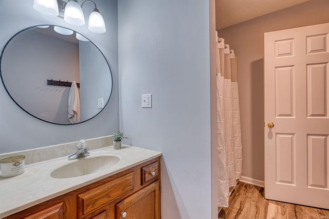 1320 S Second Street, Boonville, IN 47601