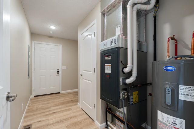 1161 E Dove Lane, Milford, IN 46542