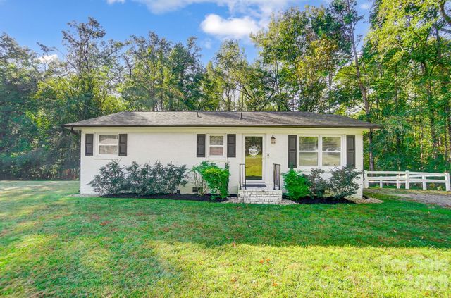 3800 Vanderburg Drive S, Concord, NC 28025
