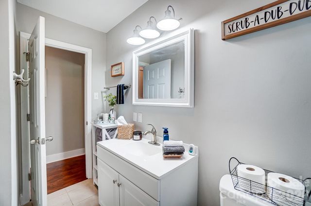 3800 Vanderburg Drive S, Concord, NC 28025