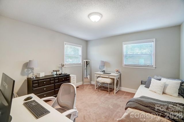 3800 Vanderburg Drive S, Concord, NC 28025