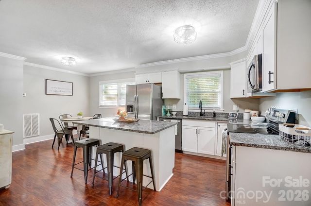 3800 Vanderburg Drive S, Concord, NC 28025