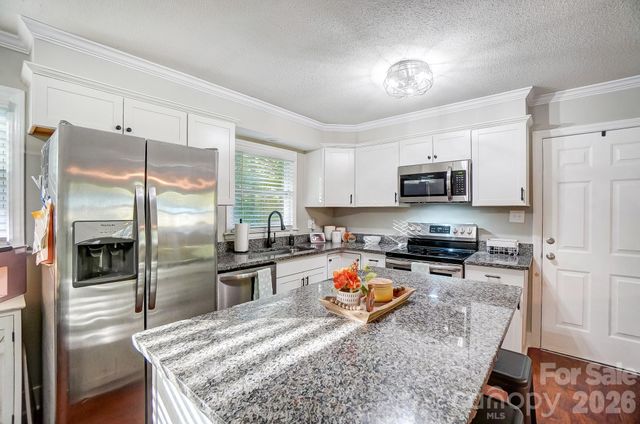 3800 Vanderburg Drive S, Concord, NC 28025