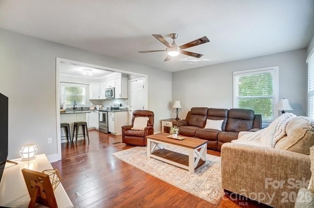 3800 Vanderburg Drive S, Concord, NC 28025