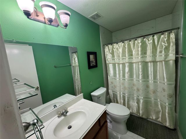 16102 Flatridge Court, Houston, TX 77083