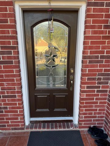 16102 Flatridge Court, Houston, TX 77083