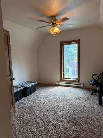 409 9th Street S, Fargo, ND 58103