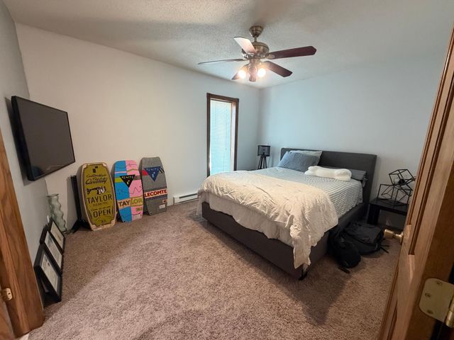 409 9th Street S, Fargo, ND 58103