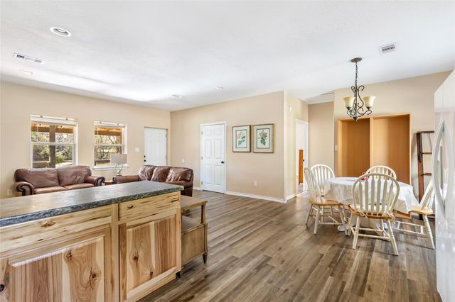 193 Hammerbill Street, Livingston, TX 77351