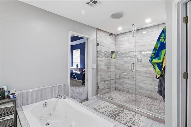 9414 Swarner Drive, Lenexa, KS 66215