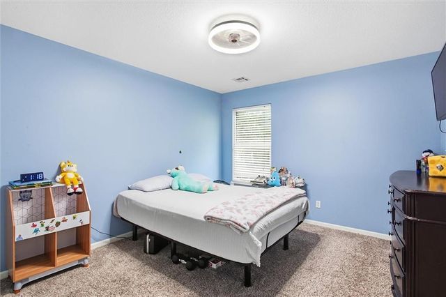 9414 Swarner Drive, Lenexa, KS 66215