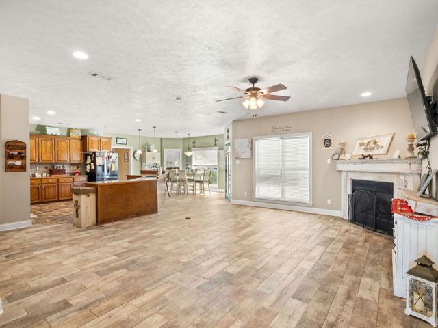 2884 Slagle Rd, Leesville, LA 71446