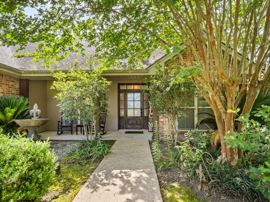 2884 Slagle Rd, Leesville, LA 71446