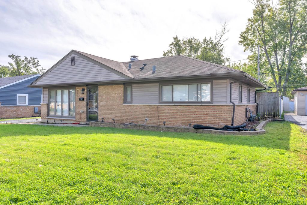 167 N Shabbona Drive, Park Forest, IL 60466 — photo 3