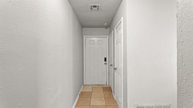 201 NW 121st Street, Oklahoma City, OK 73114