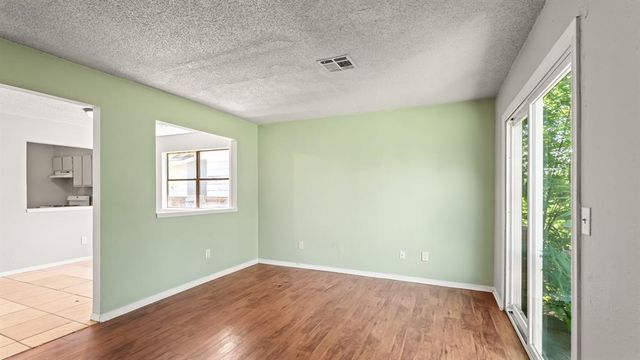 201 NW 121st Street, Oklahoma City, OK 73114