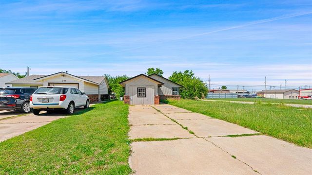 201 NW 121st Street, Oklahoma City, OK 73114